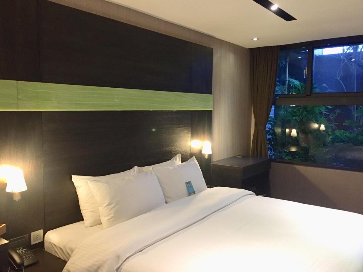 叮当旅舍Hotel Bell 台中 外观 照片