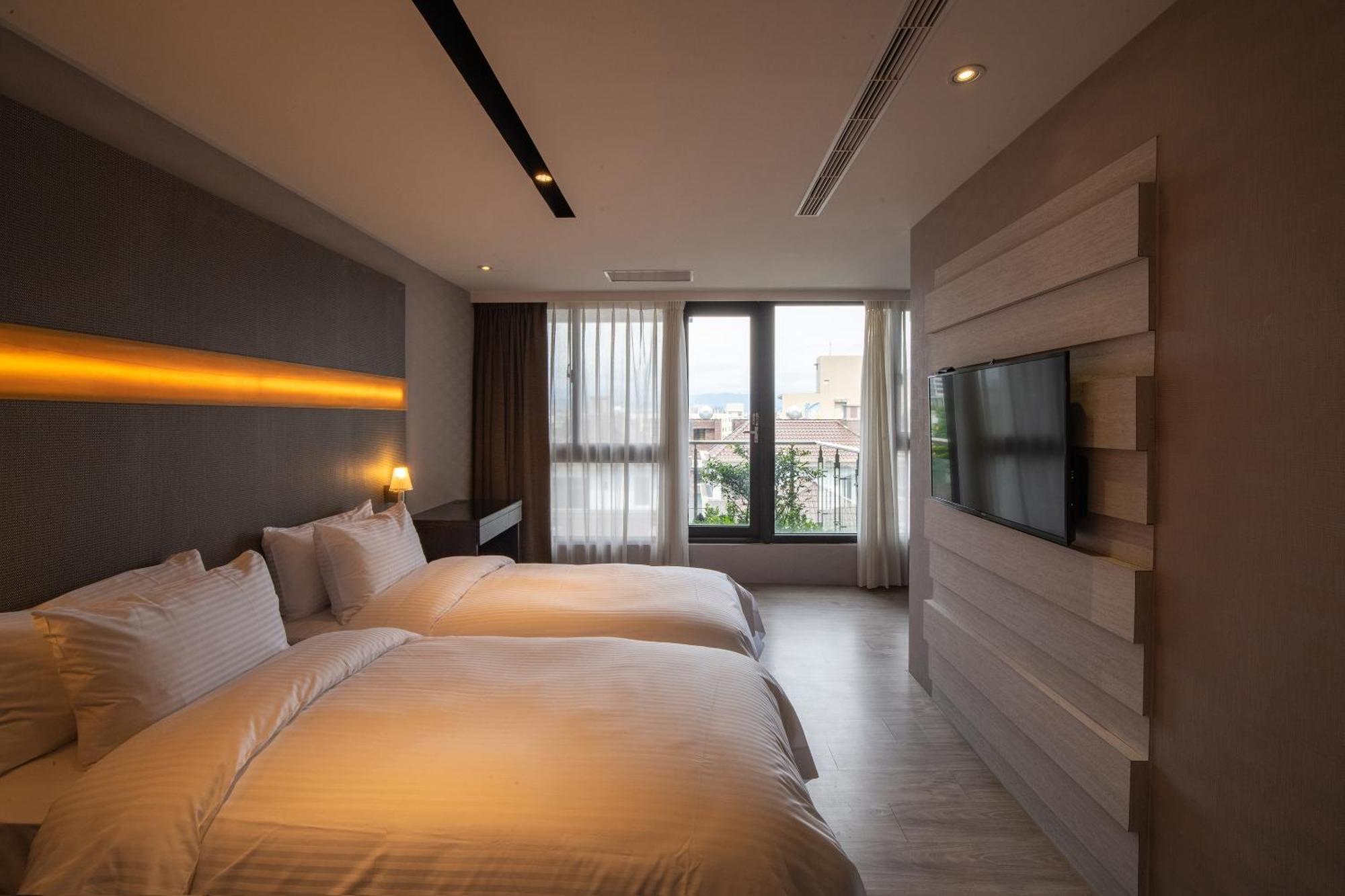 叮当旅舍Hotel Bell 台中 外观 照片
