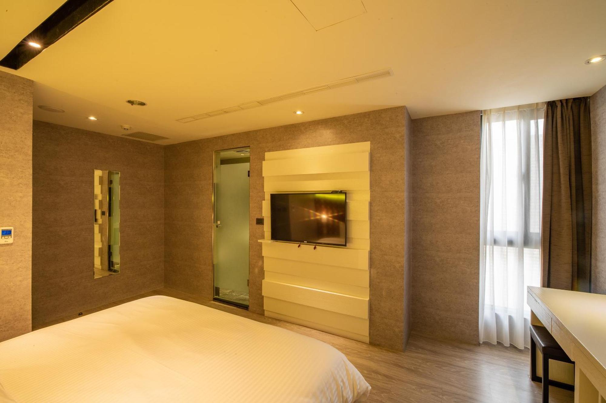 叮当旅舍Hotel Bell 台中 外观 照片