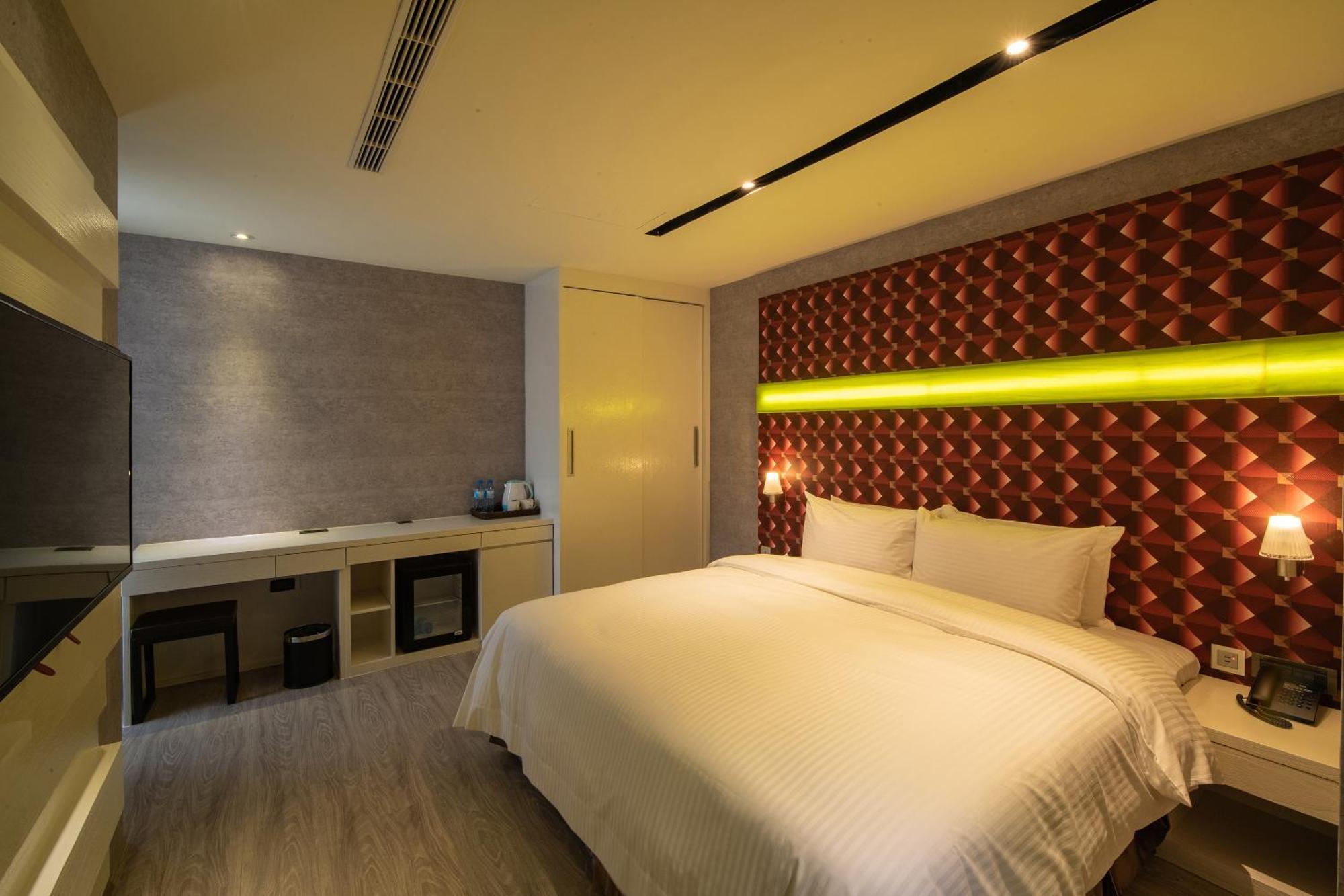 叮当旅舍Hotel Bell 台中 外观 照片